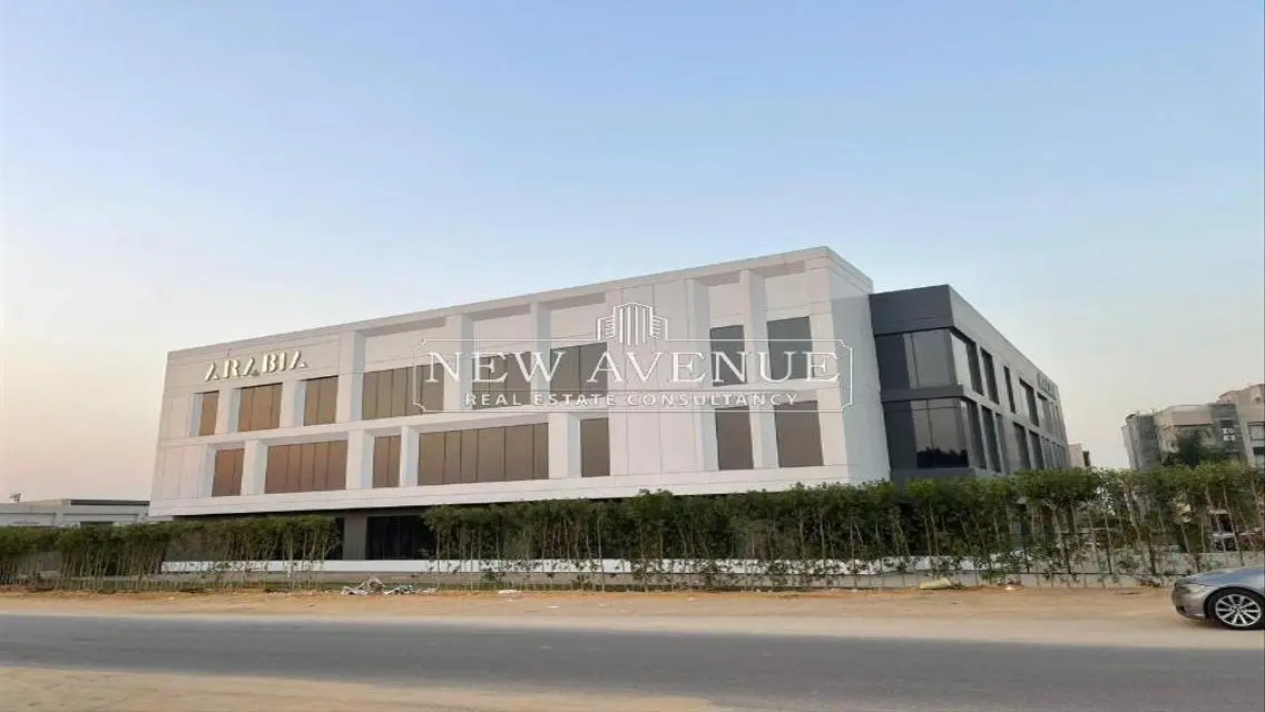 140 Meter Apartment with Covered Parking