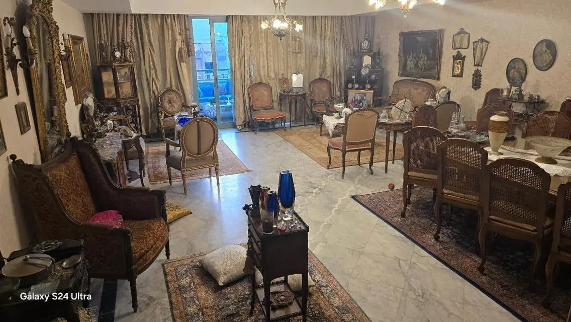 وحدة سكنية فاخرة بمساحة 280 متر - فرصة استثمارية مذهلة