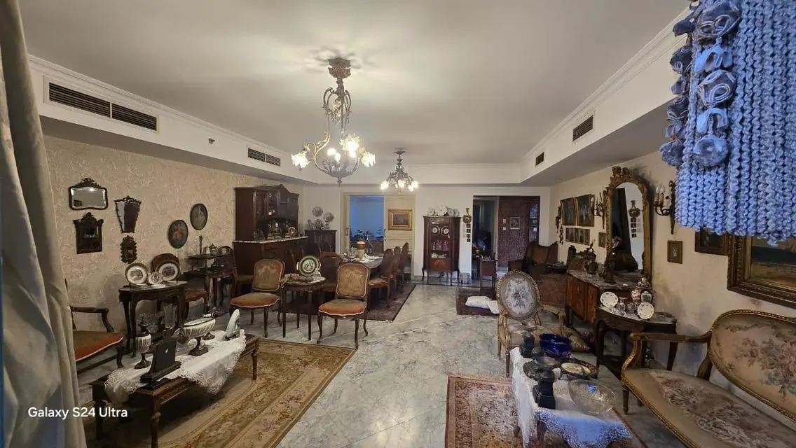 وحدة سكنية فاخرة بمساحة 280 متر - فرصة استثمارية مذهلة