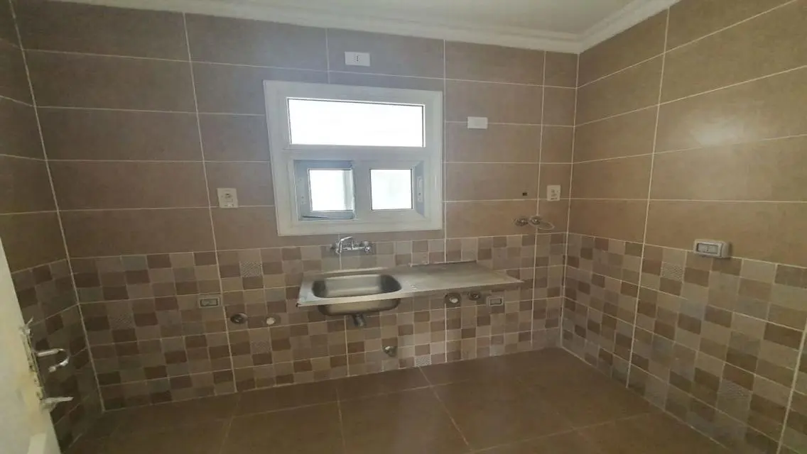 B12 Apartment with Balcony and Security Guard