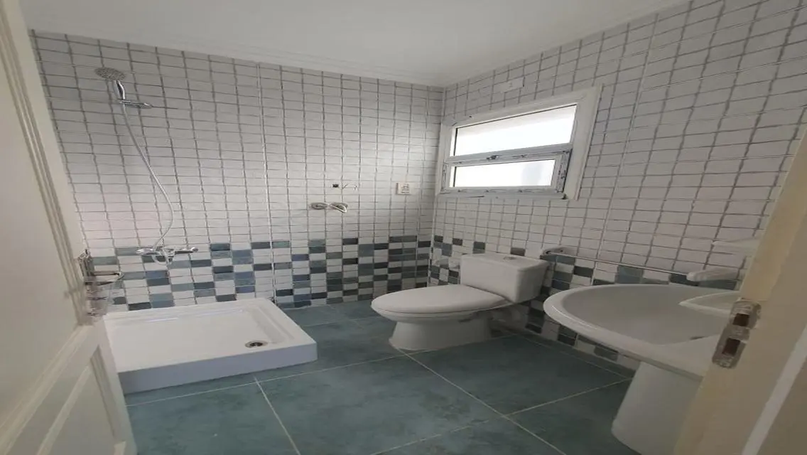 B12 Apartment with Balcony and Security Guard