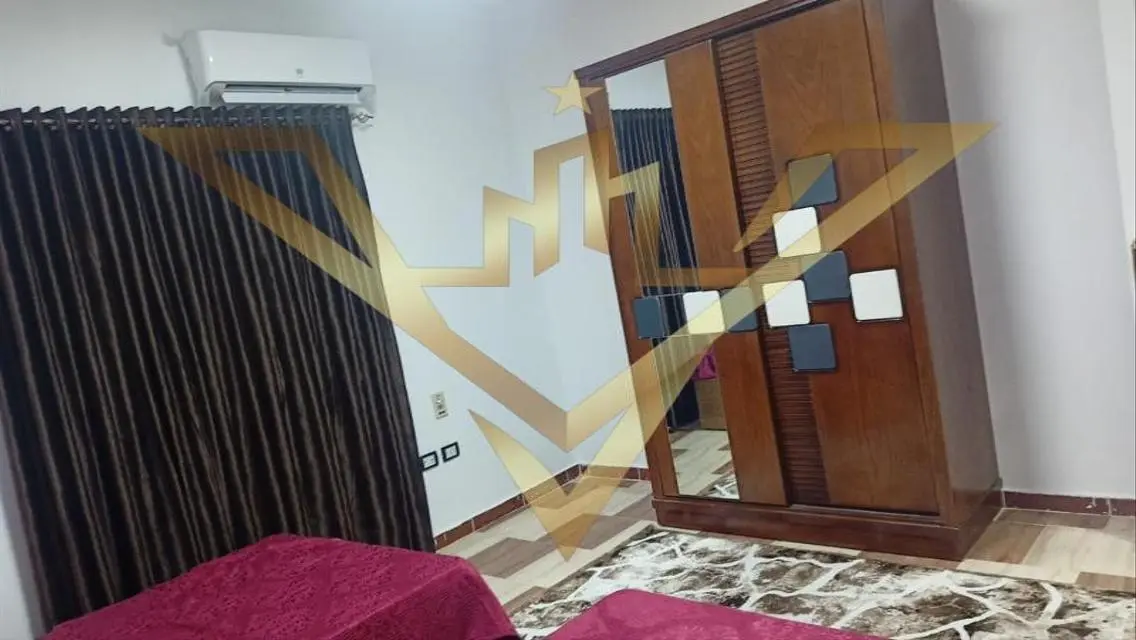 شقة فاخرة مع تكييف مركزي ومساحة واسعة