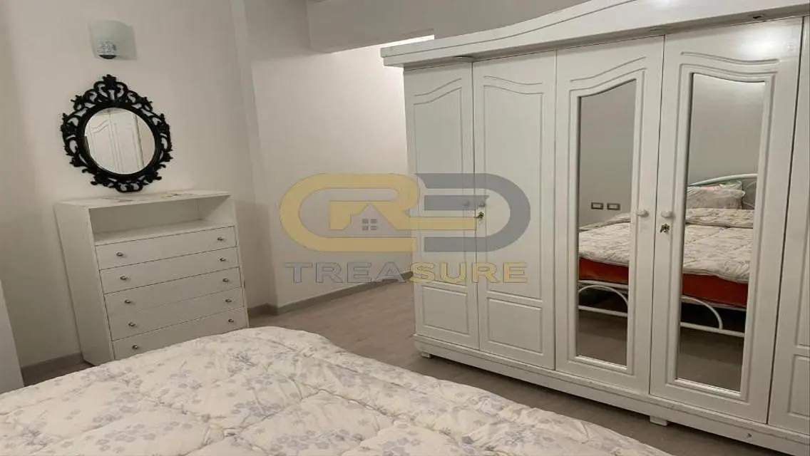 For Sale: Spacious 150 sqm Apartment in a Prime Location