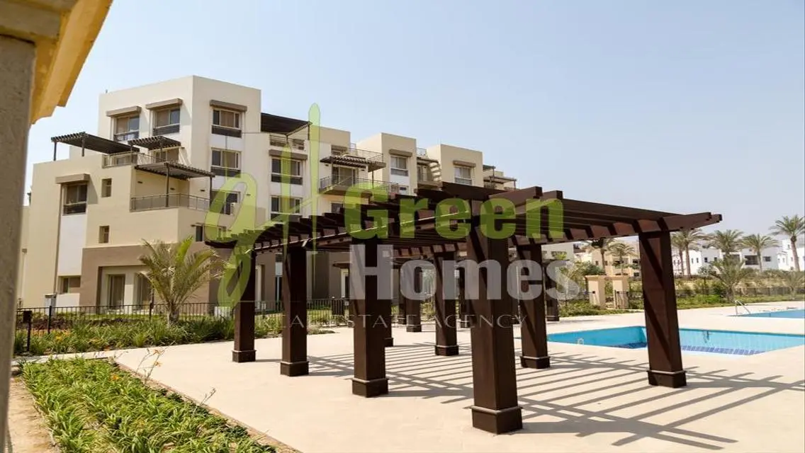 Luxurious Apartment with Shared Pool and Security