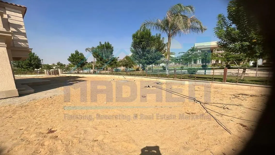 Luxurious Apartment with Spacious Area in Prime Location
