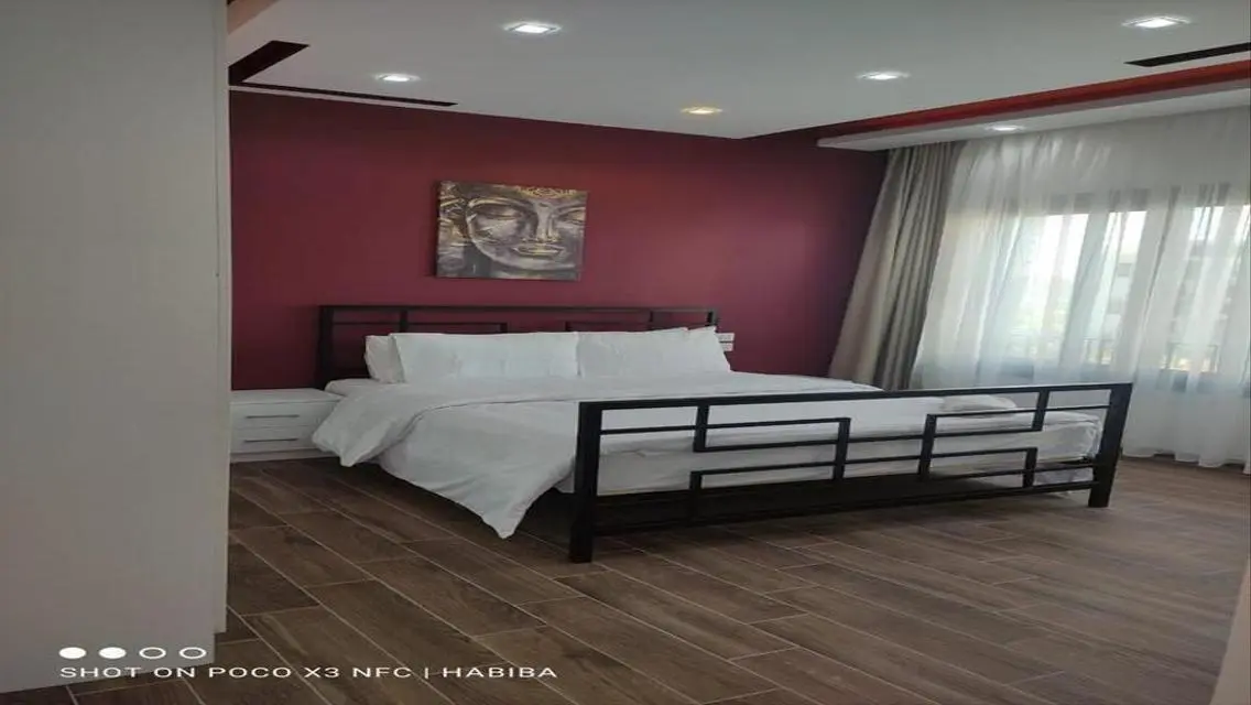 Luxury Apartment in Eastown - 3 Bedrooms