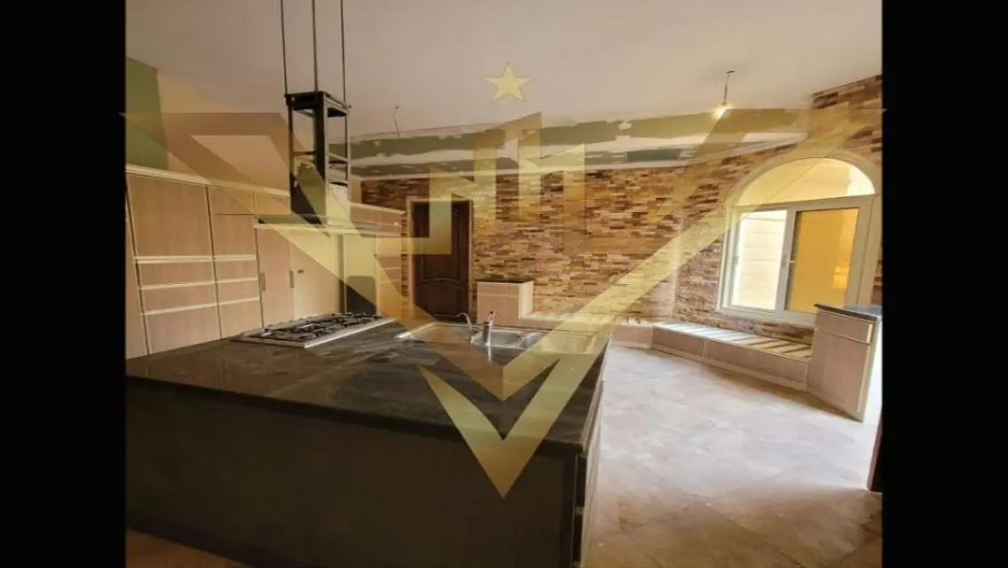 Luxury Villa with Private Garden for Sale