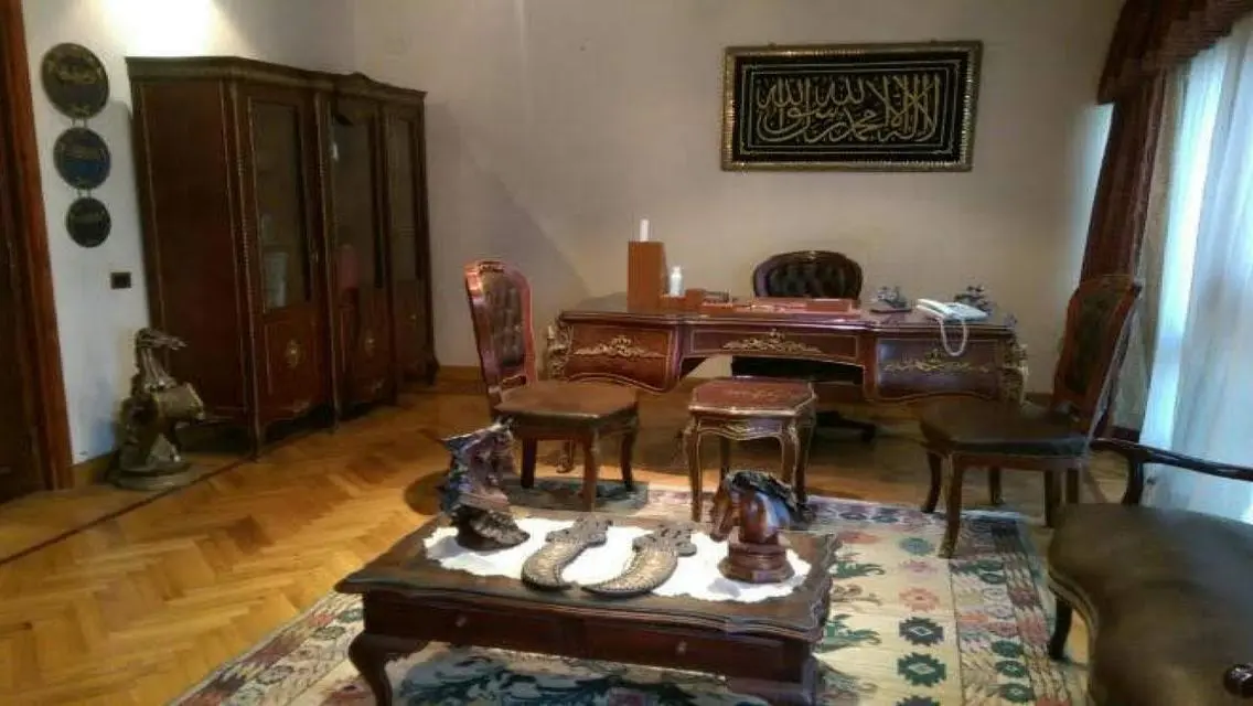 شقة فاخرة مطلة على معلم رئيسي