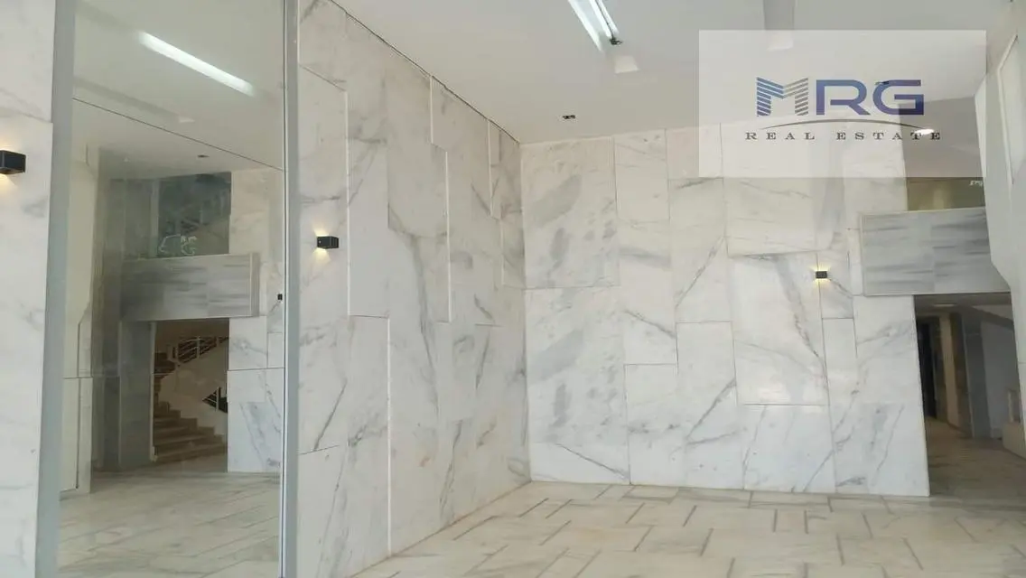 Luxury 3-Bedroom Apartment with Stunning Views