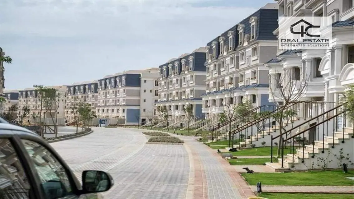 Beautiful Terrace Garden with Luxury Amenities - Garden Terrace 11