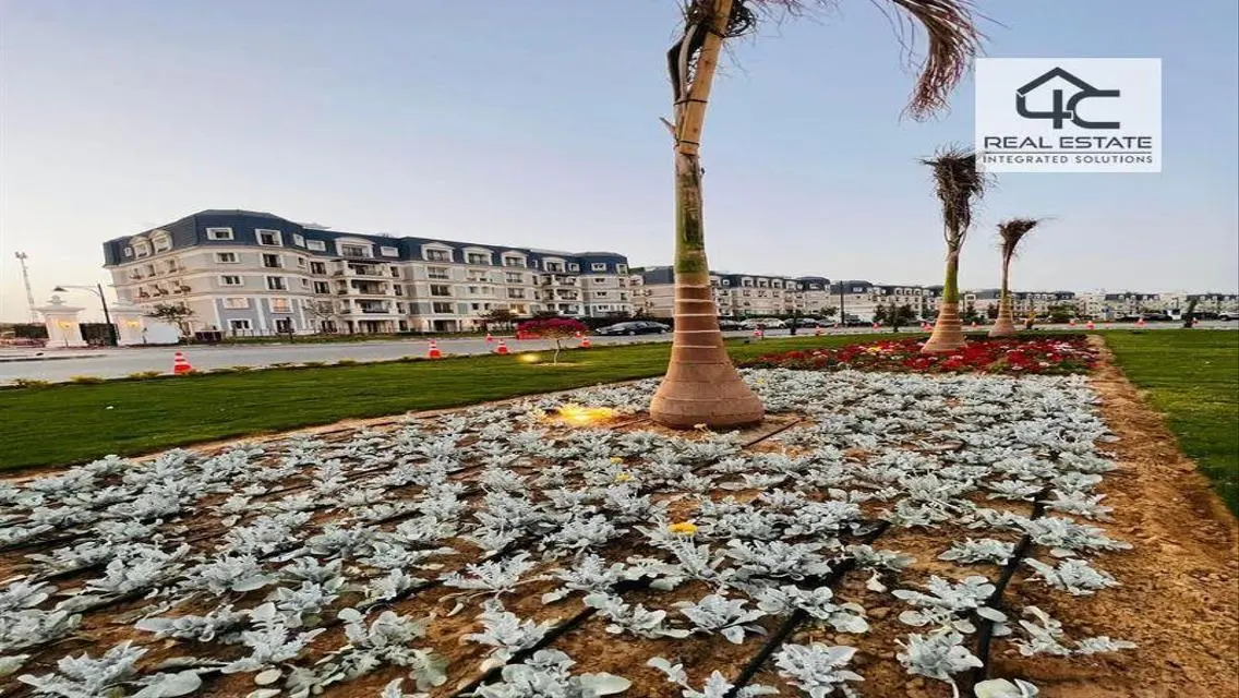 Beautiful Terrace Garden with Luxury Amenities - Garden Terrace 11