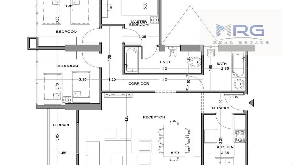 Luxurious Apartment with Private Garden and Pool