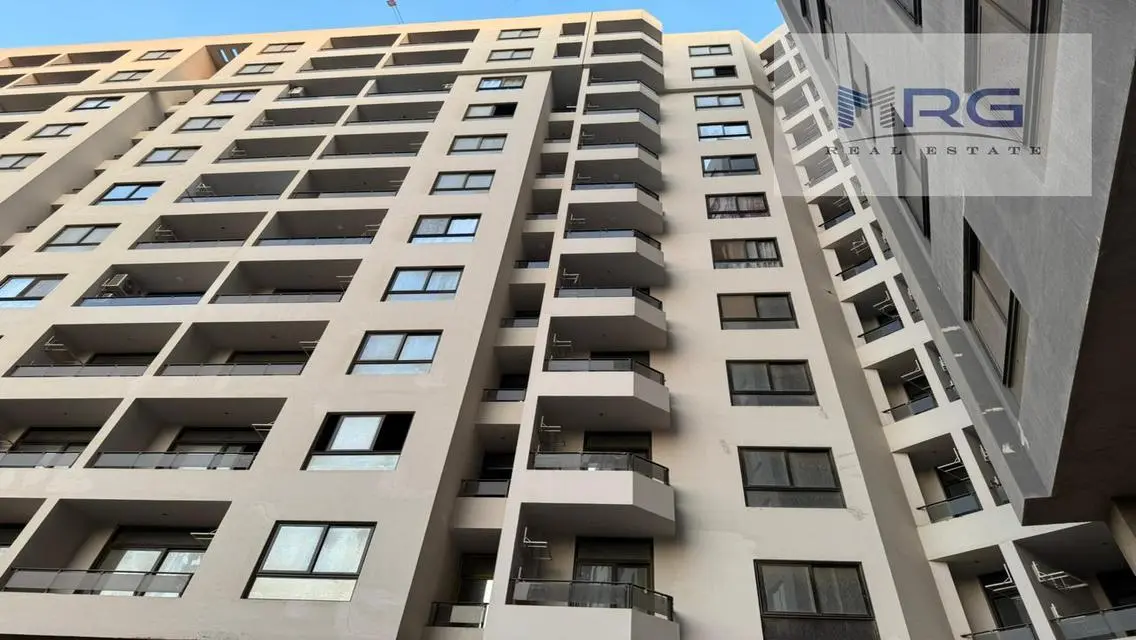 Luxury Apartment for Sale in MRG 2007