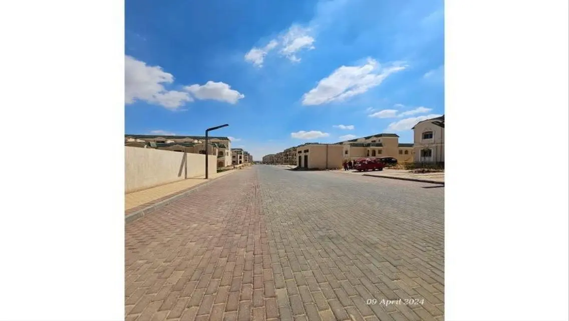 شقة فاخرة بمساحة 3 غرف نوم للبيع