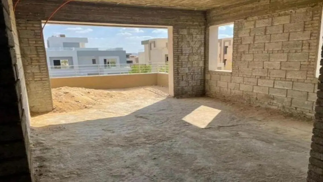 Luxury Apartment for Sale with Spacious Layout and Amenities