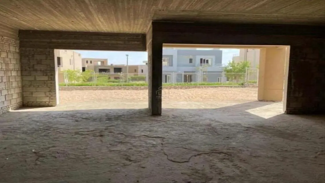 Luxury Apartment for Sale with Spacious Layout and Amenities