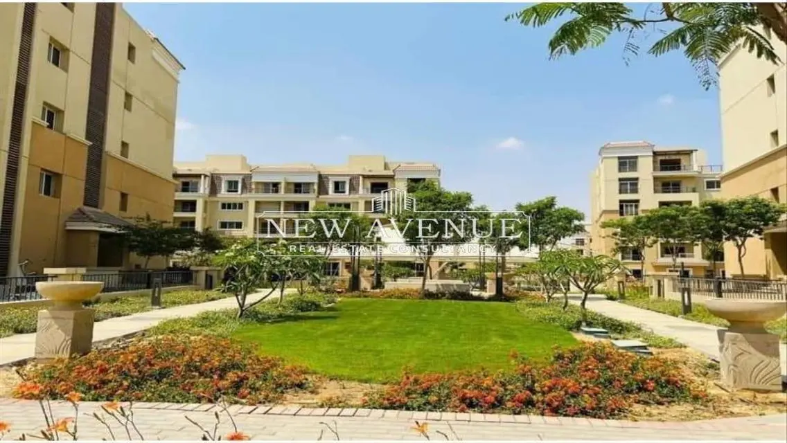 Premium Apartment with Landmark View