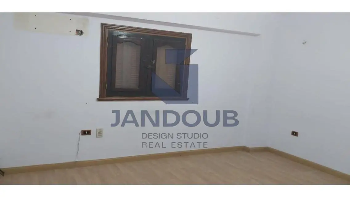Luxury Apartment for Sale at 200,000 with Balcony and Private Garden