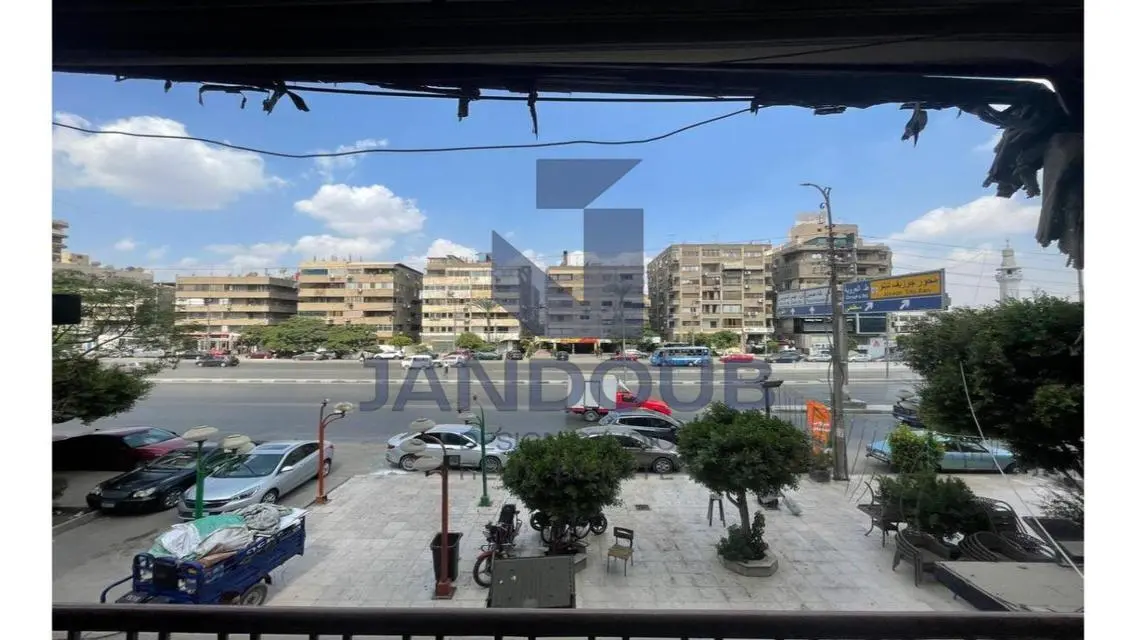 شقة فاخرة للبيع في قلب المدينة