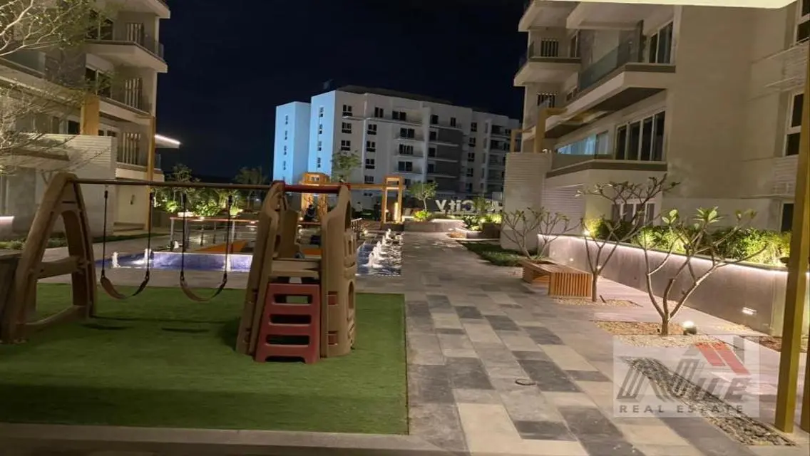 شقة مميزة للإيجار في iCity