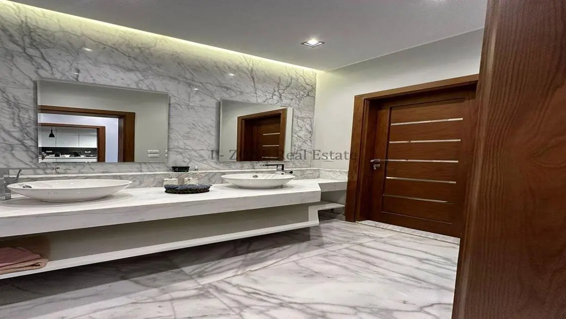 Luxury Apartment for Sale in I-Zone at an Attractive Price