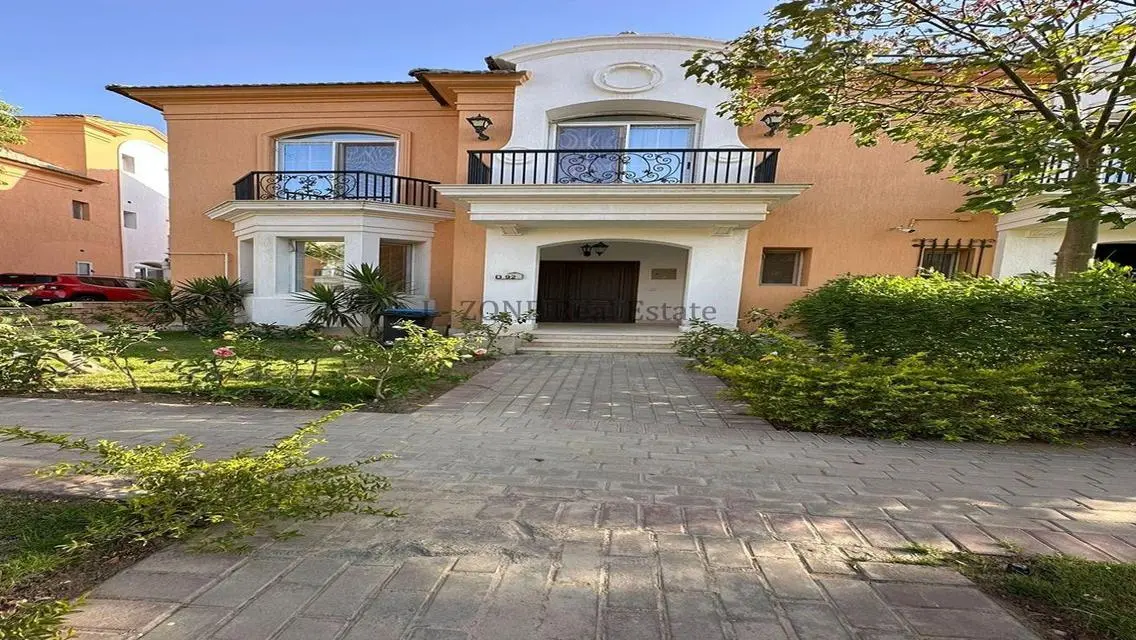 Luxury Apartment for Sale in I-Zone at an Attractive Price