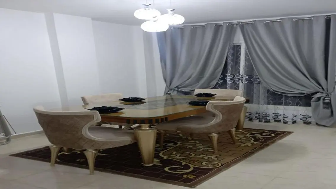 Exclusive Apartment in B6-89-2-2