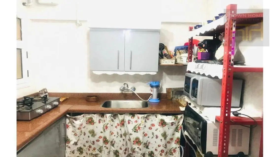 شقة فاخرة للإيجار بموقع متميز