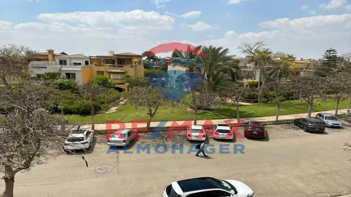Luxury 2-Bedroom Apartment with Breathtaking Views