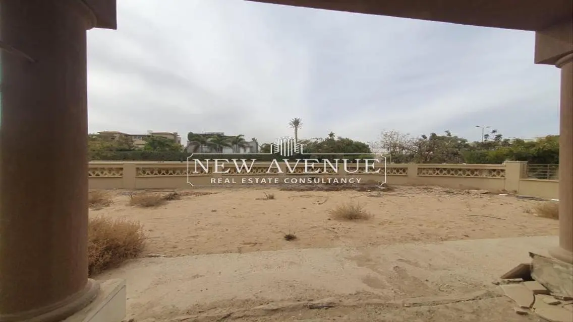 Luxury Apartment in an Upscale Area