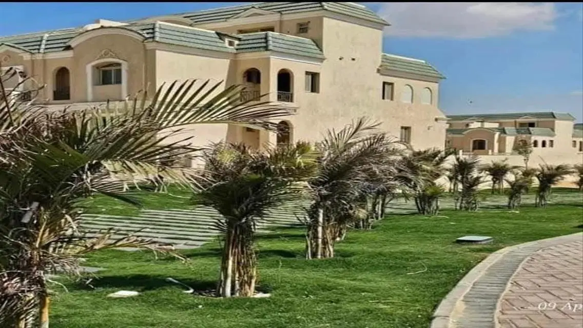 فيلا مستقلة فاخرة للبيع بسعر 20 مليون جنيه