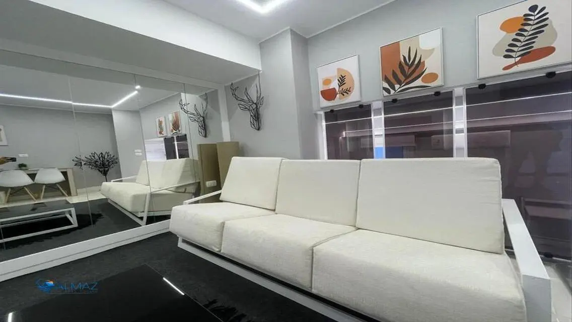 Luxurious Apartment for Rent with Spacious Layout