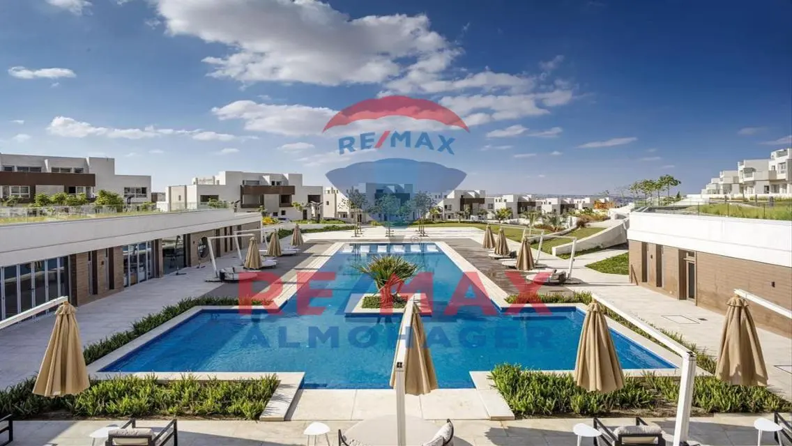 Luxury Apartment with Private Garden - 8,140,000 EGP