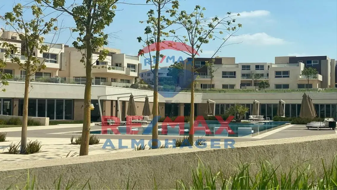 Luxury Apartment with Private Garden - 8,140,000 EGP