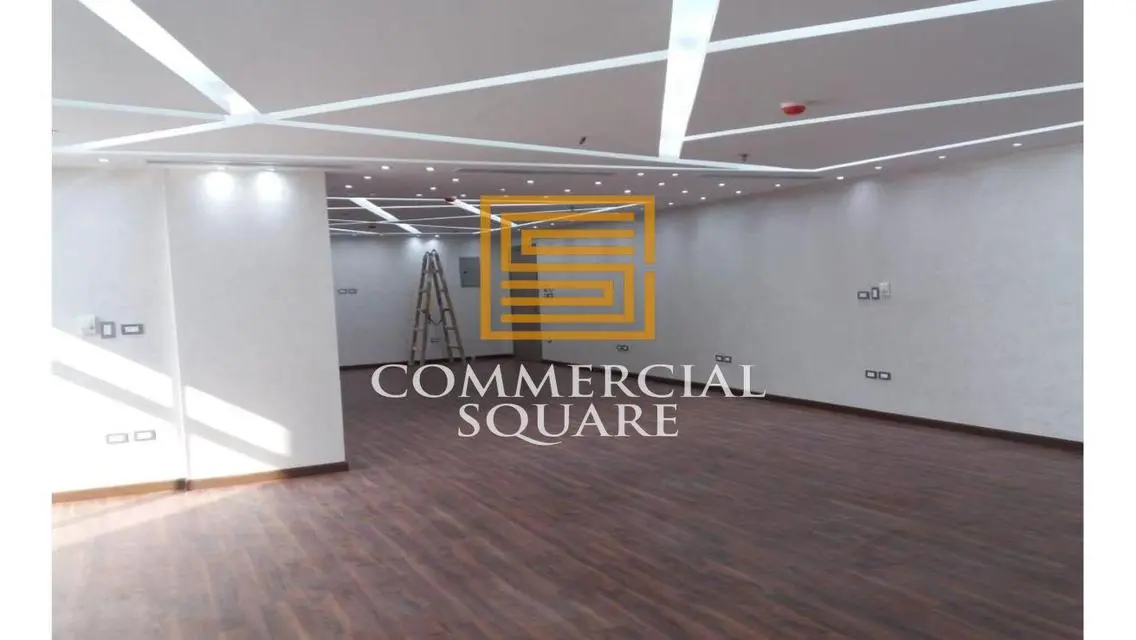 Luxurious 160 sqm Apartment in the Heart of the City