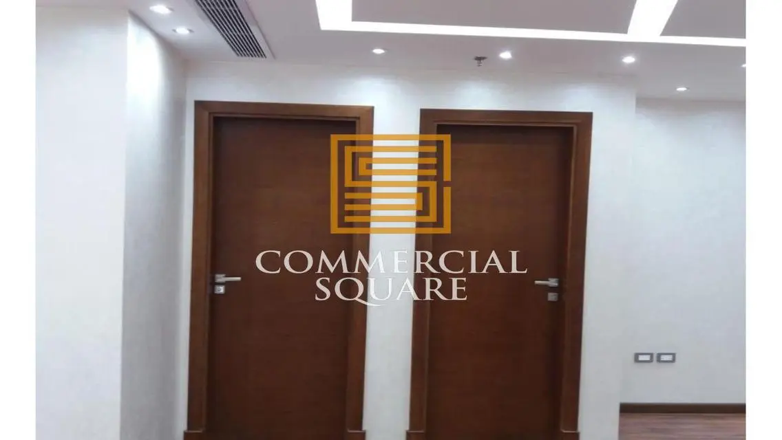 Luxurious 160 sqm Apartment in the Heart of the City