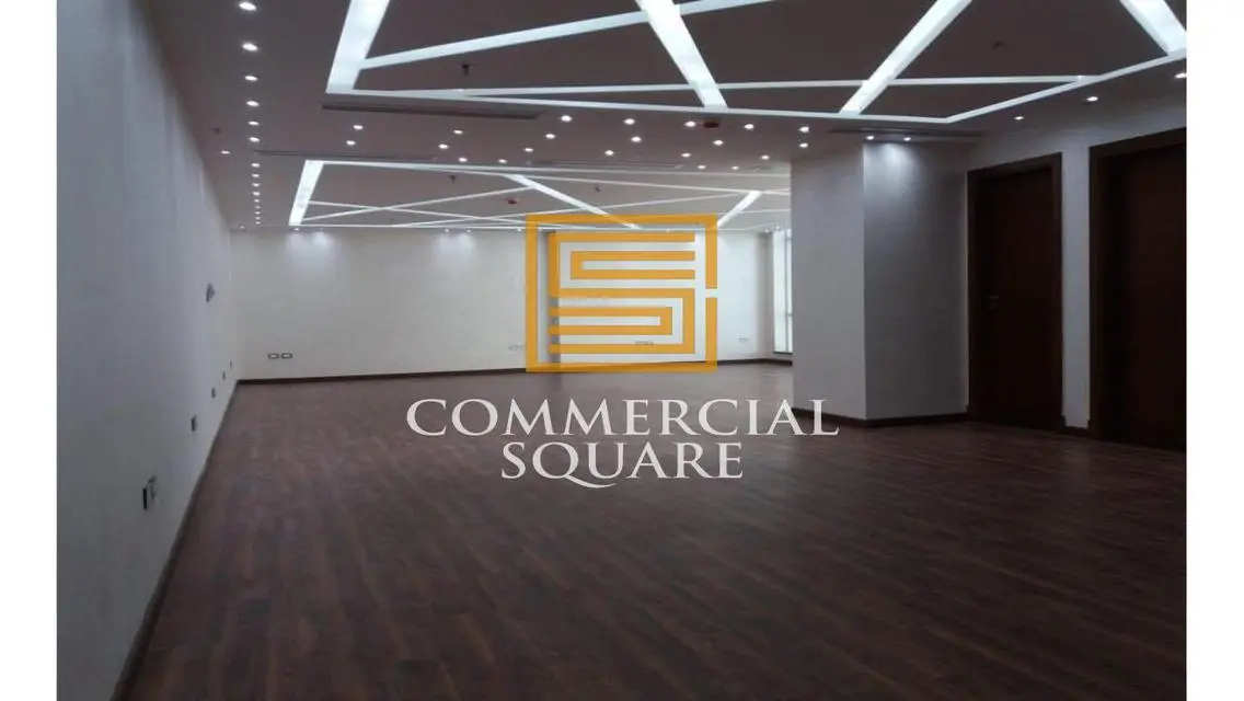 Luxurious 160 sqm Apartment in the Heart of the City