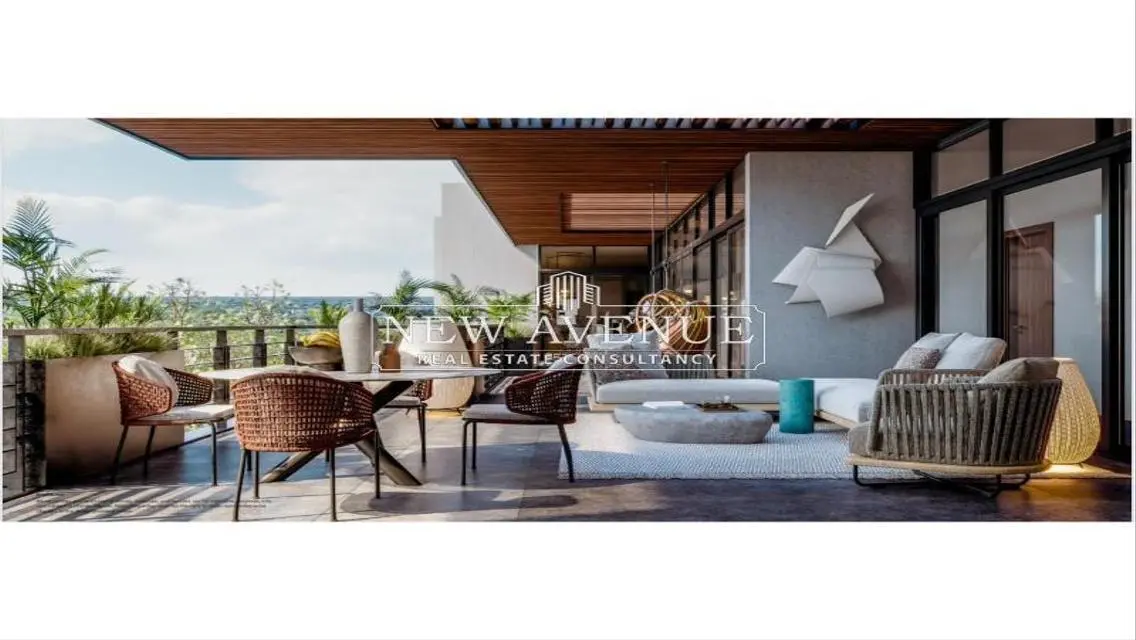 Luxury Villa for Sale with Expansive Space and Children's Pool