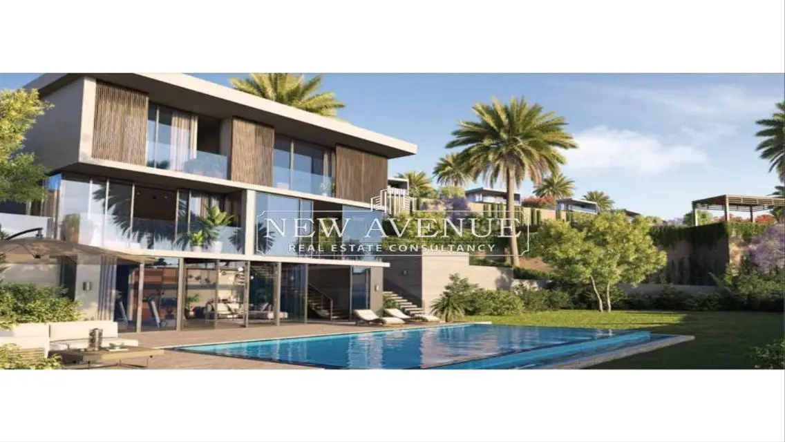 Luxury Villa for Sale with Expansive Space and Children's Pool