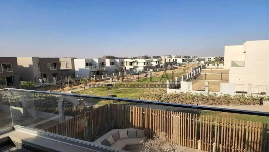 فيلا حديثة بمواصفات مميزة في بالم هيلز
