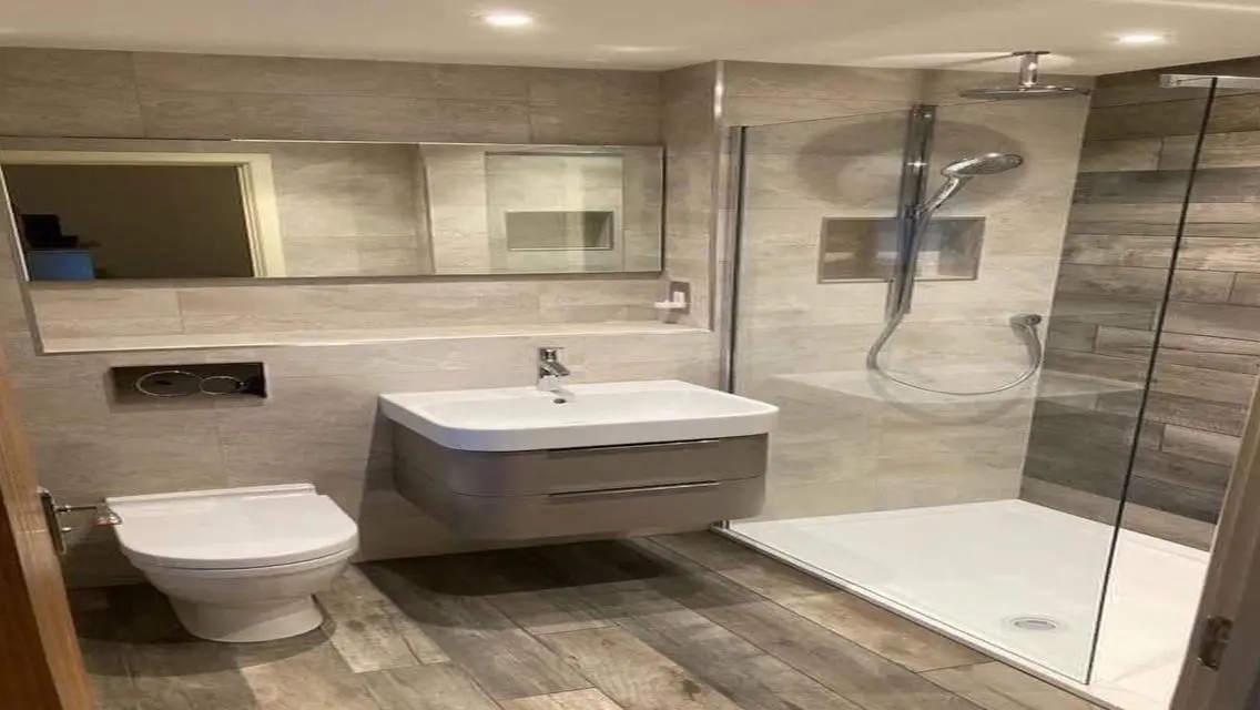 Luxury Villa with Private Garden and Pool in Prime Location