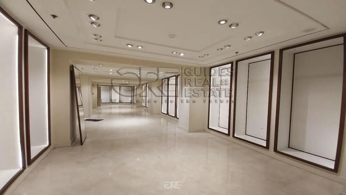 عقار مميز بمساحة مريحة في موقع مركزي - 850
