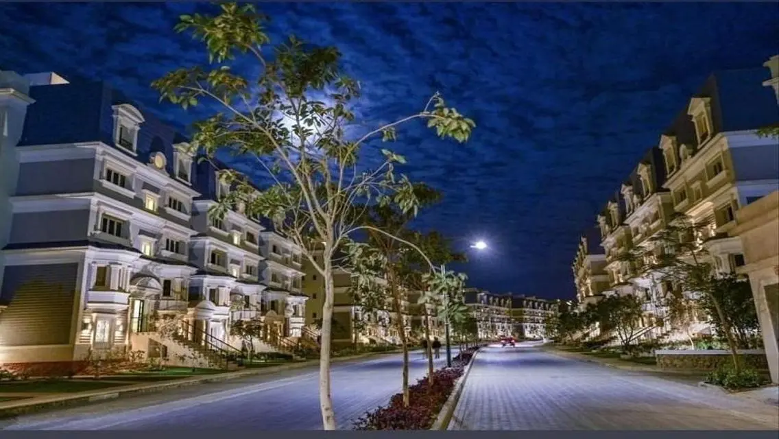 Luxury Apartment for Sale Overlooking Lakes - 7,000,000 EGP
