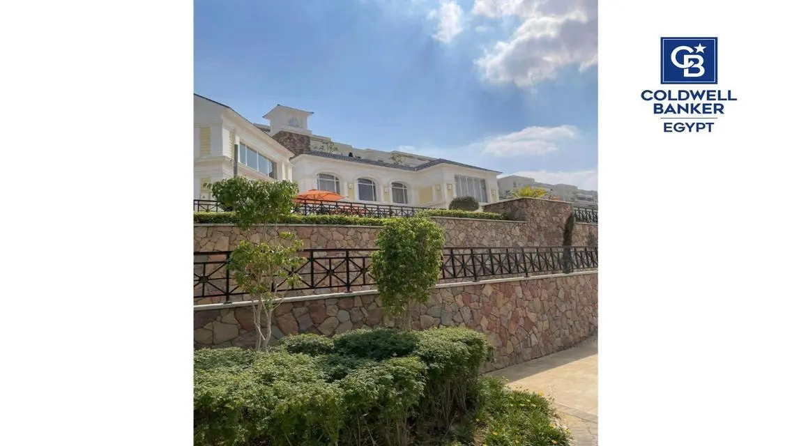 Luxury Apartment with Private Garden and Stunning Views