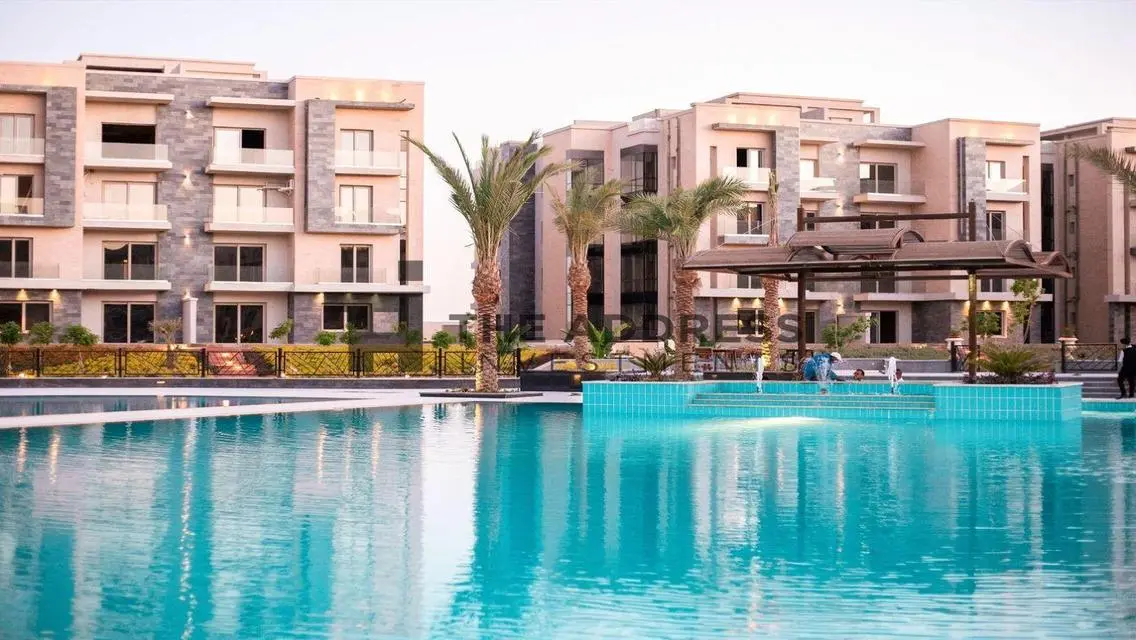 Luxury and Comfort at Galleria Moon Valley