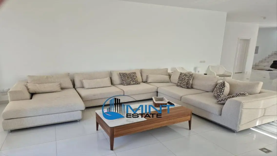 Luxurious Apartment in Seashell Priced at 30 Million