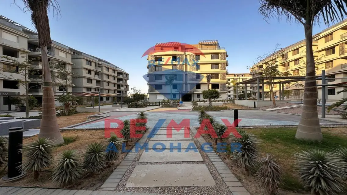 Luxury 3-Bedroom Apartment with Private Garden and Gym
