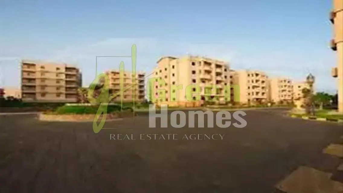 Luxurious Green Home for Sale
