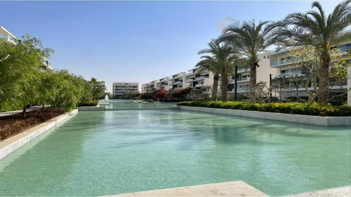 Luxurious Apartment for Sale with Spacious Layout