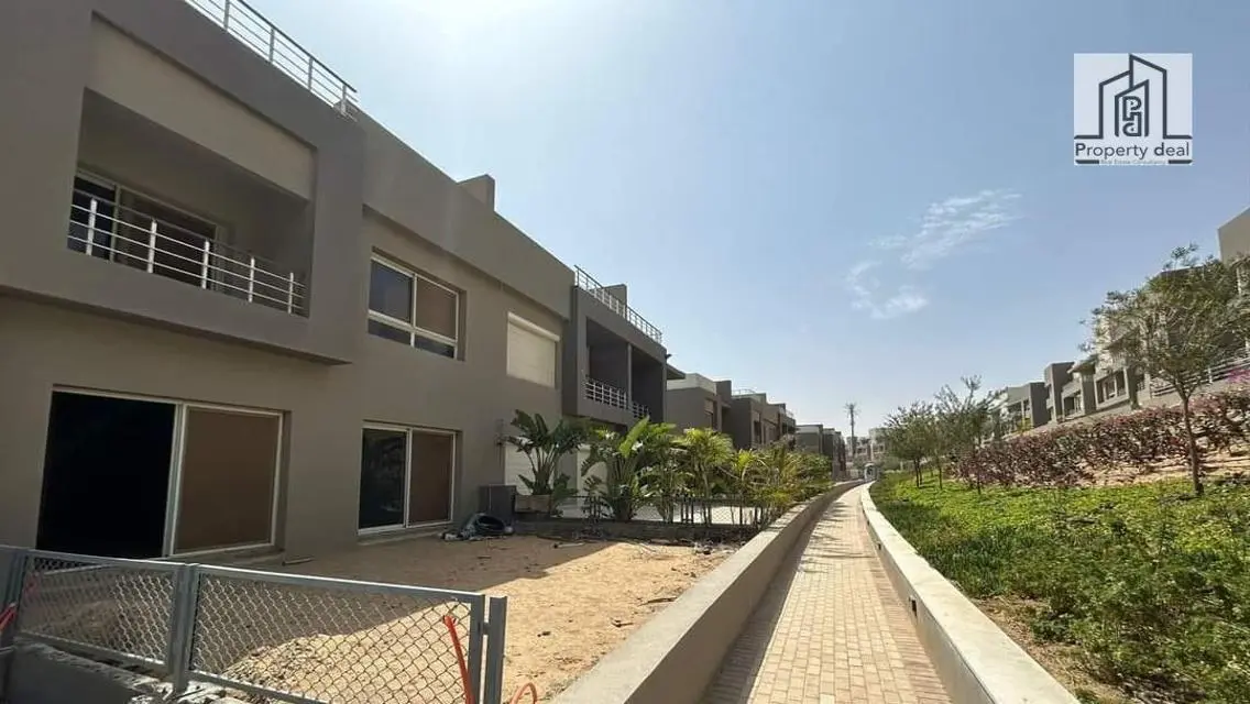 فرصة استثمارية متميزة في عقار راقٍ